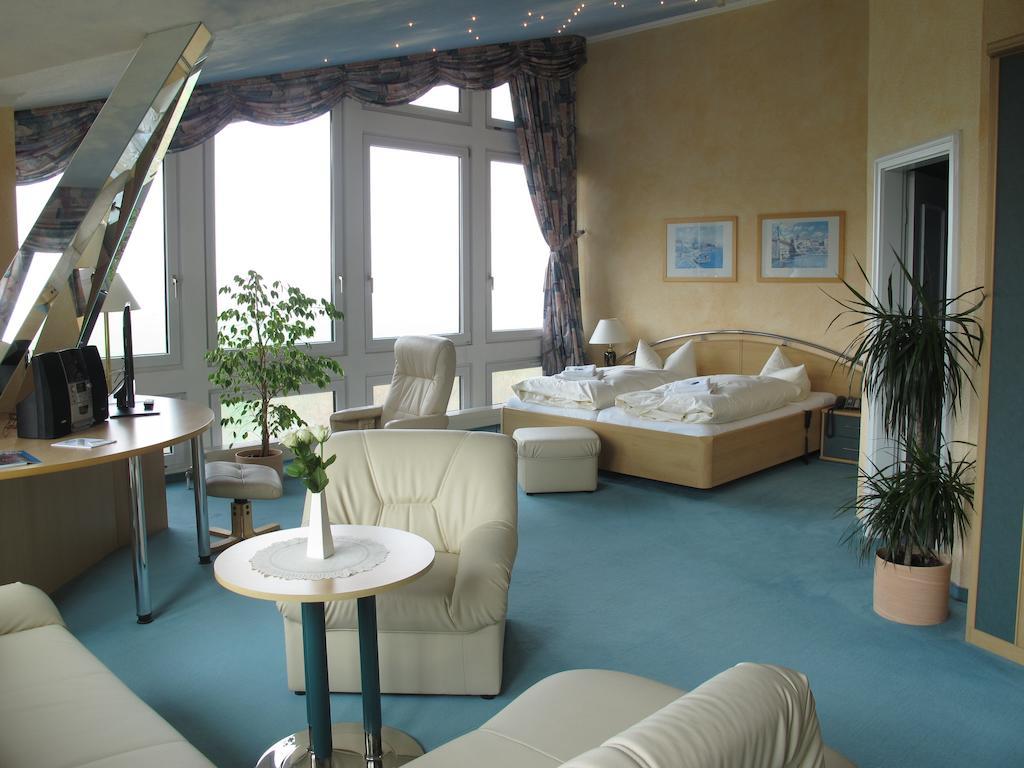 Hotel Reifenstein Kleinbartloff Eksteriør billede