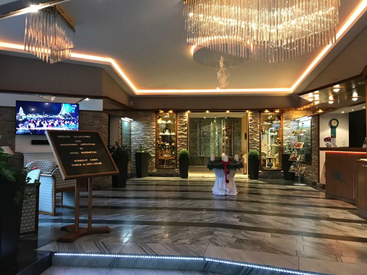 Hotel Reifenstein Kleinbartloff Eksteriør billede