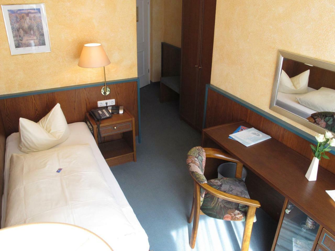 Hotel Reifenstein Kleinbartloff Eksteriør billede